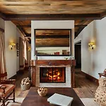 Hotel Airelles