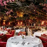 Airelles Hotel 5*