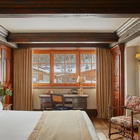 Airelles Hotel 5*