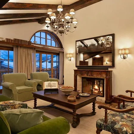 Hotel Airelles 5*