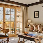 Hotel Airelles