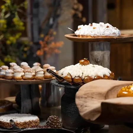 Airelles Hotel Val-dʼIsère