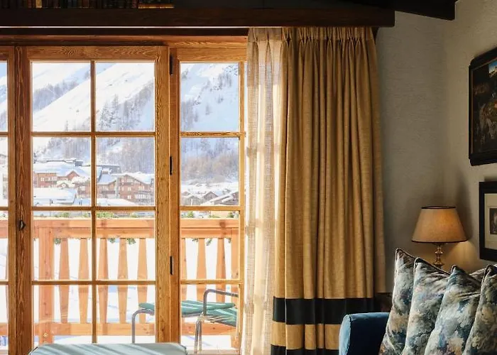 Hotell Airelles